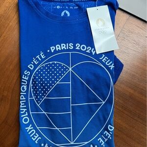NWT Blue Paris 2024 Olympics T-Shirt, small